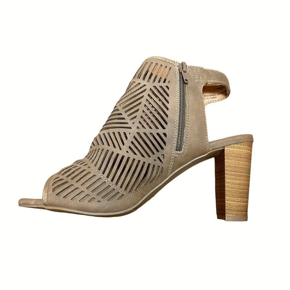 Lane Bryant Taupe Laser Cut Peep Toe Block Heel Booties 10W‎ Ankle boho festival